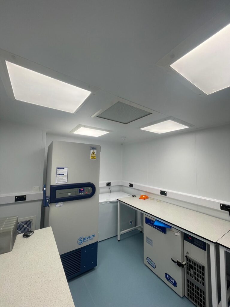 Oxford Medical Cleanroom